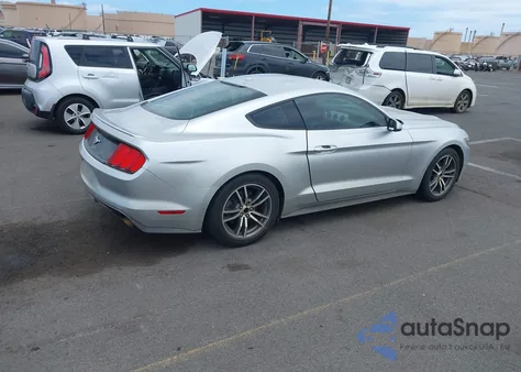 2015 Ford Mustang Ecoboost z USA, uszkodzony, nr VIN 1FA6P8TH8F5311747